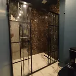 Mas Karakoey Istanbul
