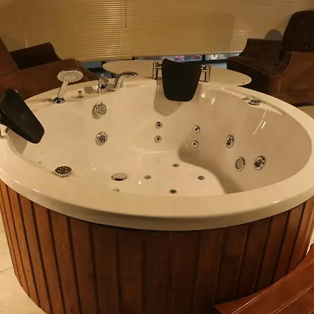 Mas Karakoey Quarto em Acomodações Particulares *